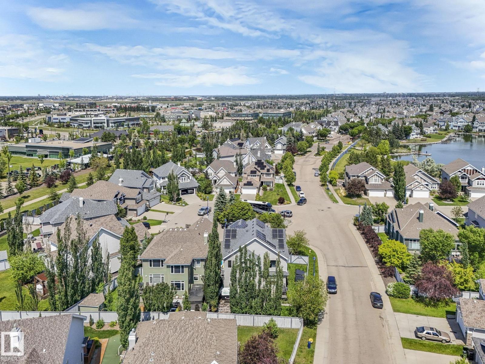 Photo 14 of 932 Summerside Li Sw Sw, Edmonton AB