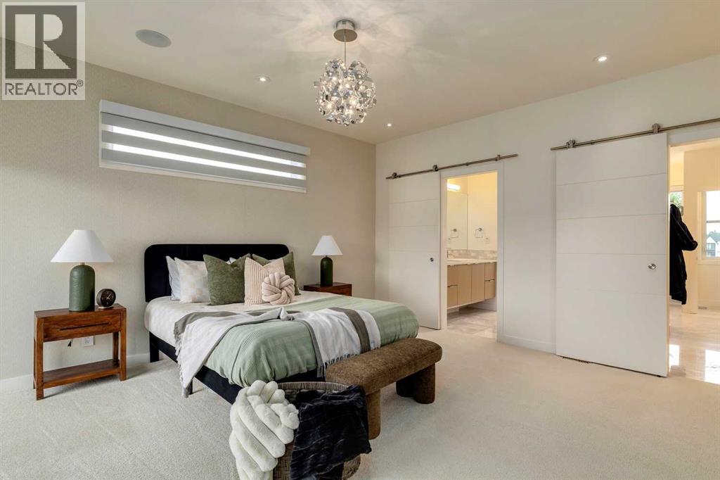 Single Family House for Sale in   Avenue SW North Glenmore Park Calgary 