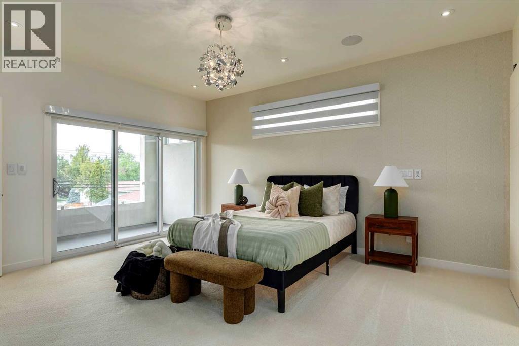 Single Family House for Sale in   Avenue SW North Glenmore Park Calgary 
