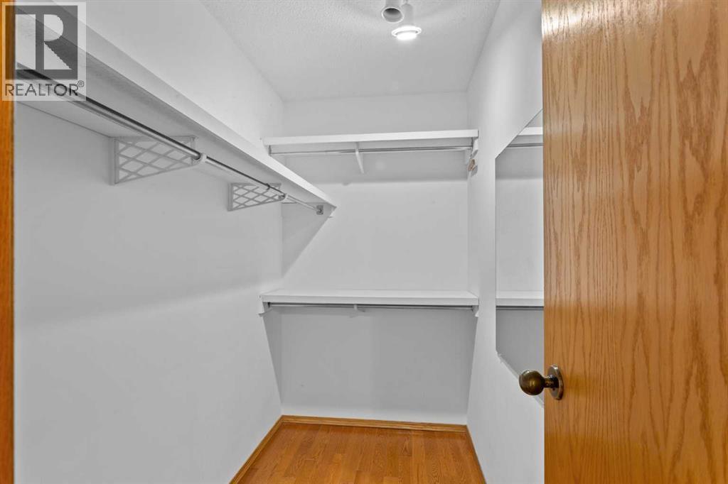 Single Family House Bungalow for Sale in  Scripps Landing NW Scenic Acres Calgary 