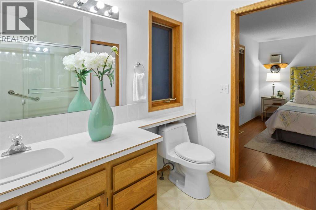 Single Family House Bungalow for Sale in  Scripps Landing NW Scenic Acres Calgary 