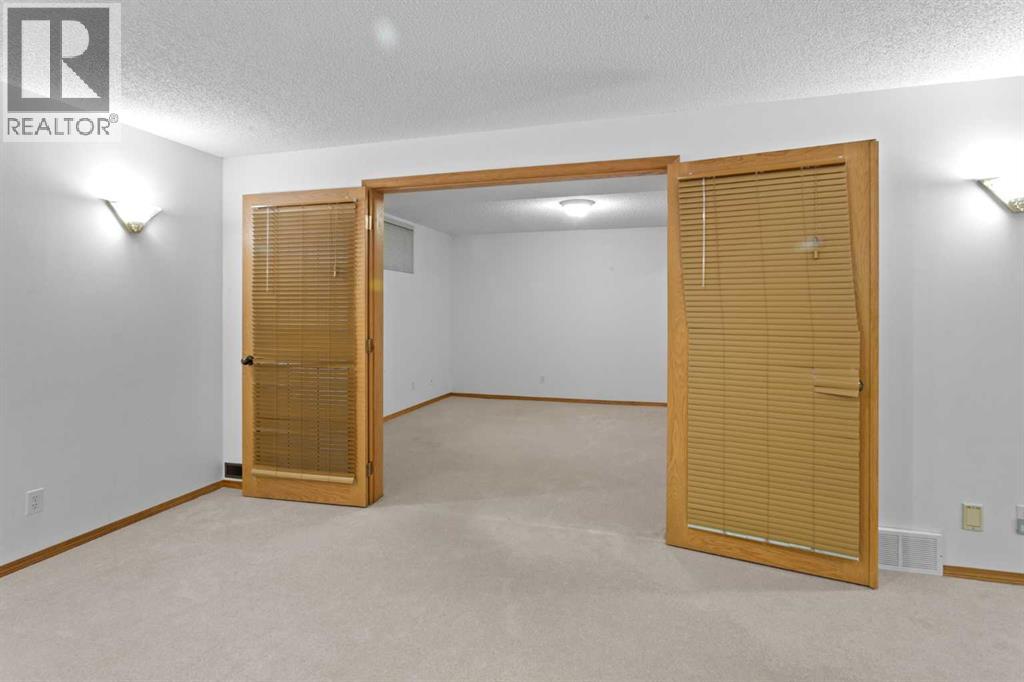 Single Family House Bungalow for Sale in  Scripps Landing NW Scenic Acres Calgary 