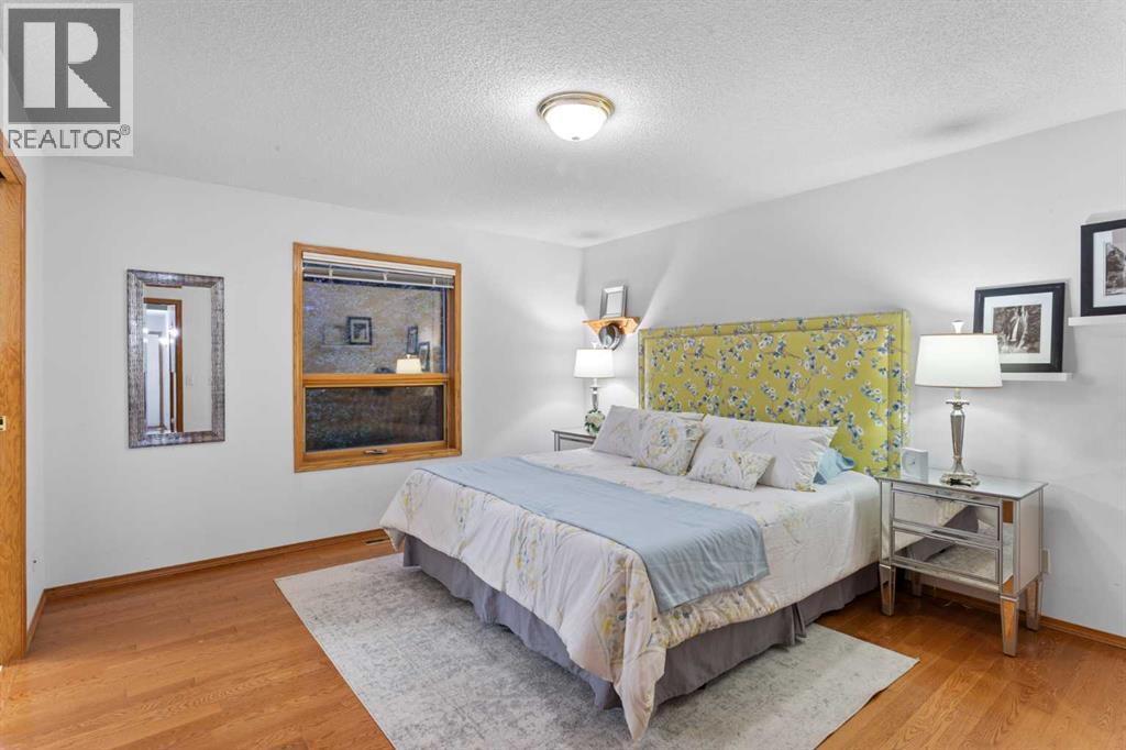 Single Family House Bungalow for Sale in  Scripps Landing NW Scenic Acres Calgary 
