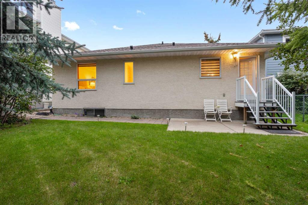 Single Family House Bungalow for Sale in  Scripps Landing NW Scenic Acres Calgary 