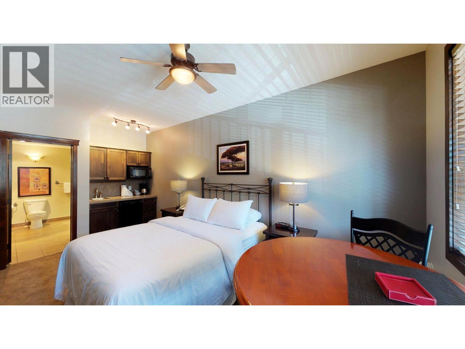 #634 B 600 BIGHORN BOULEVARD - 40