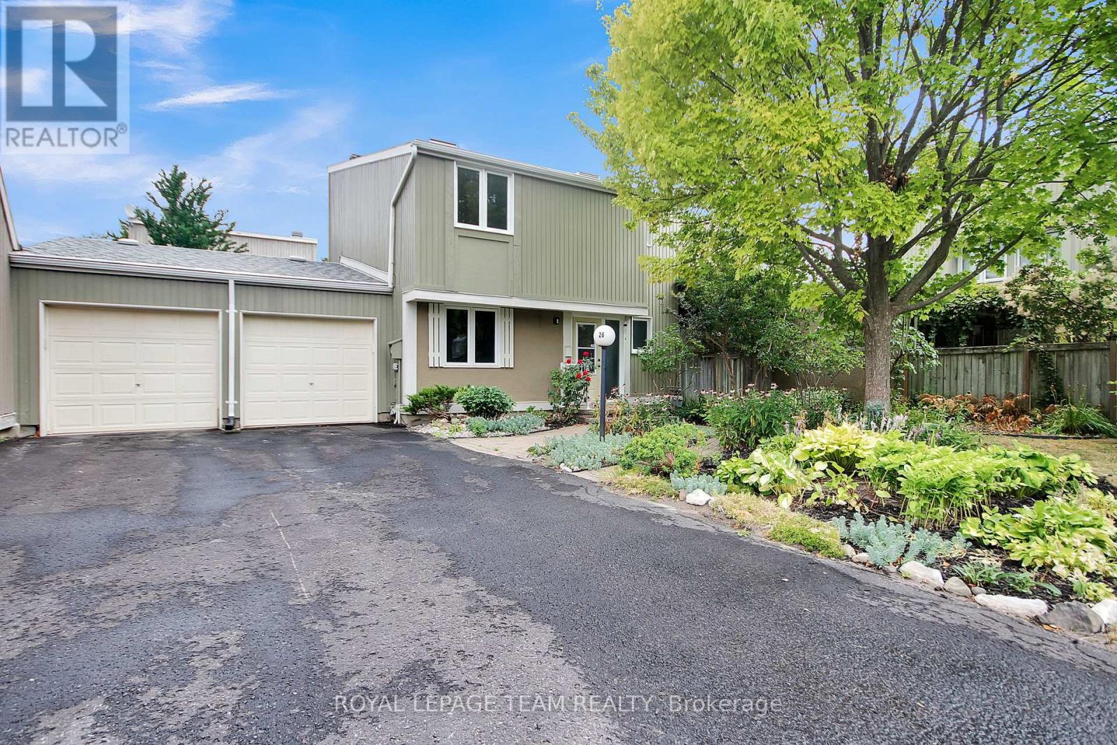 Photo 15 of 26 Jackson Court, Ottawa ON