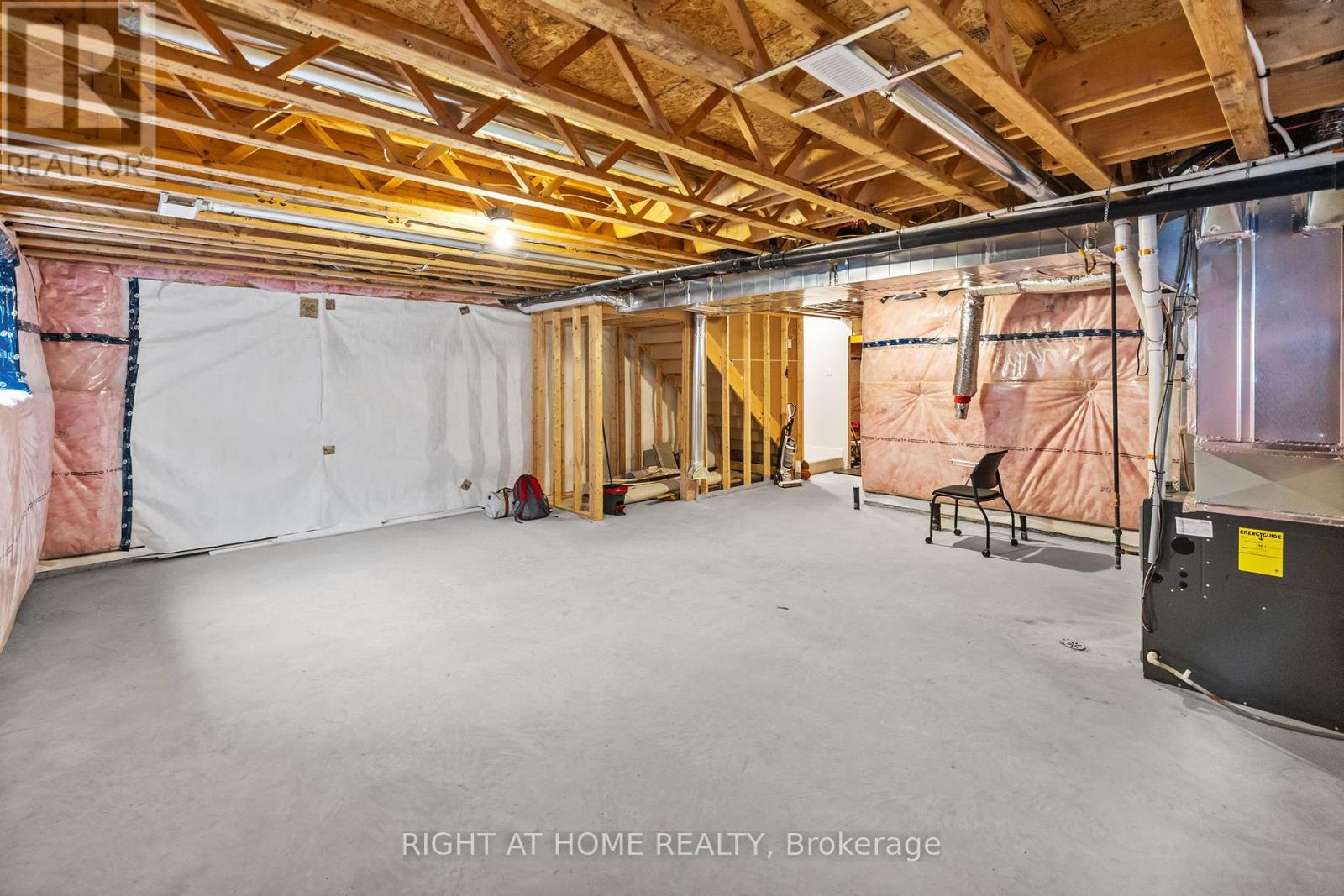 Photo 39 of 47 Mac Beattie Drive, Arnprior ON