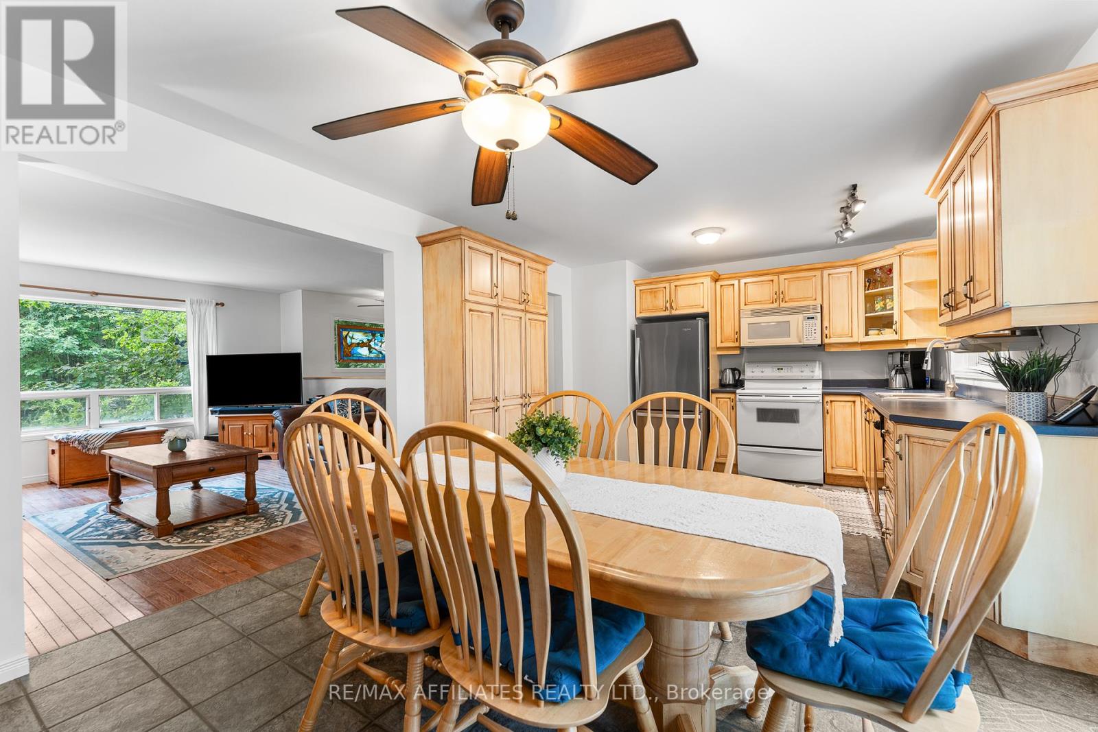Photo 16 of 3662 Forestview Lane, Ottawa ON
