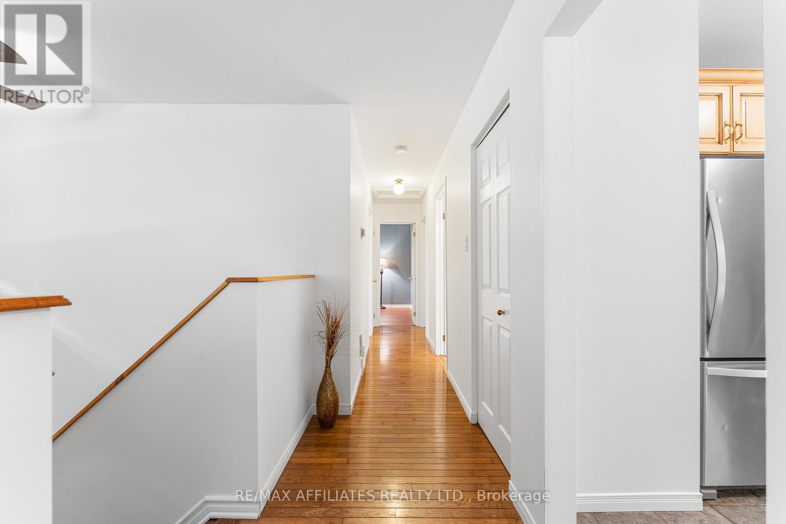 Photo 8 of 3662 Forestview Lane, Ottawa ON