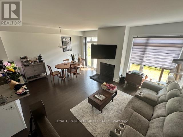 Photo 15 of 119 Bristol Crescent, North Grenville ON
