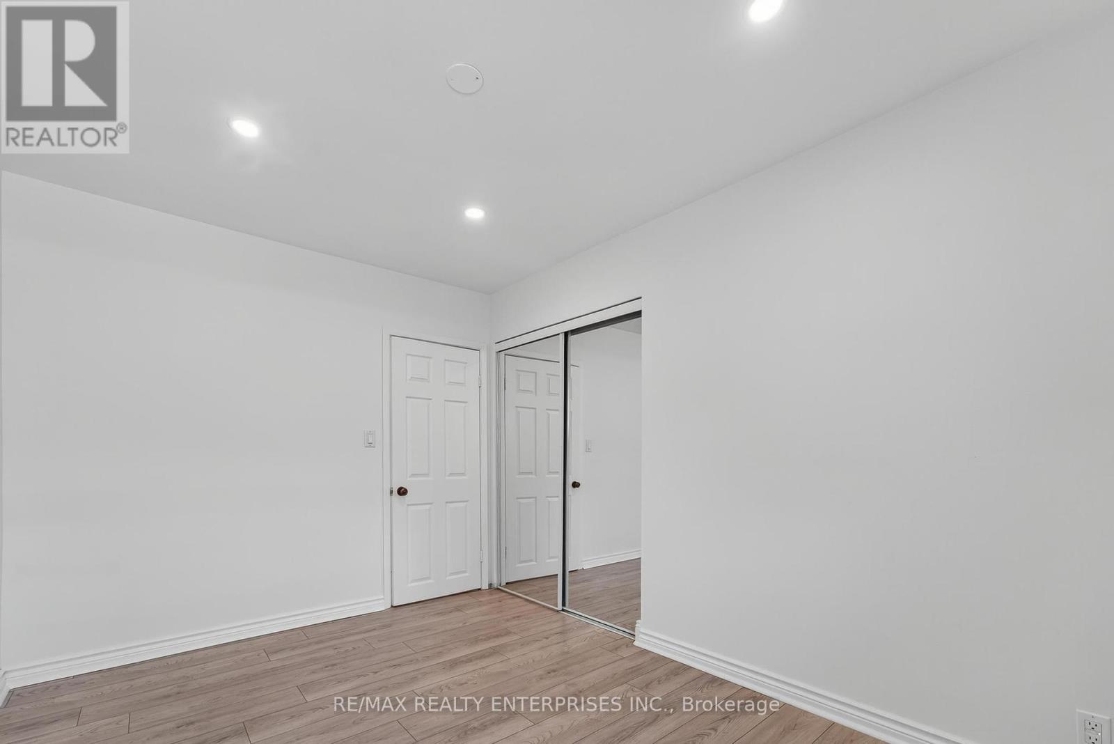 Photo 14 of 16 Warbeck Place, Toronto ON