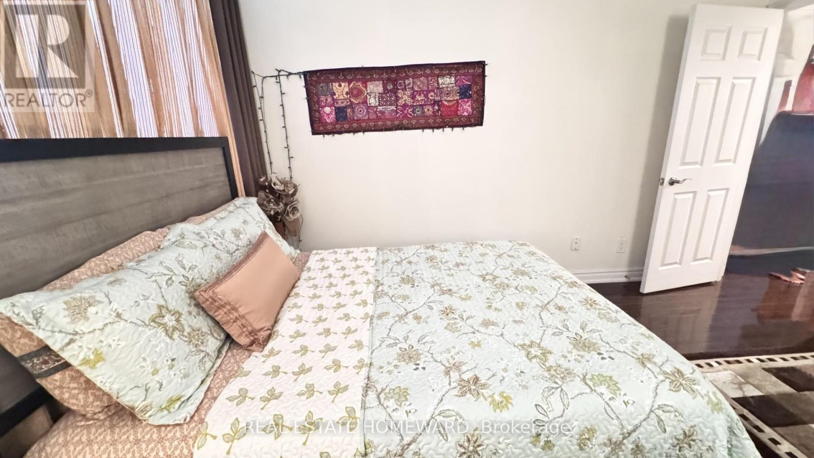 Photo 25 of 407 880 Dundas Street W, Mississauga ON