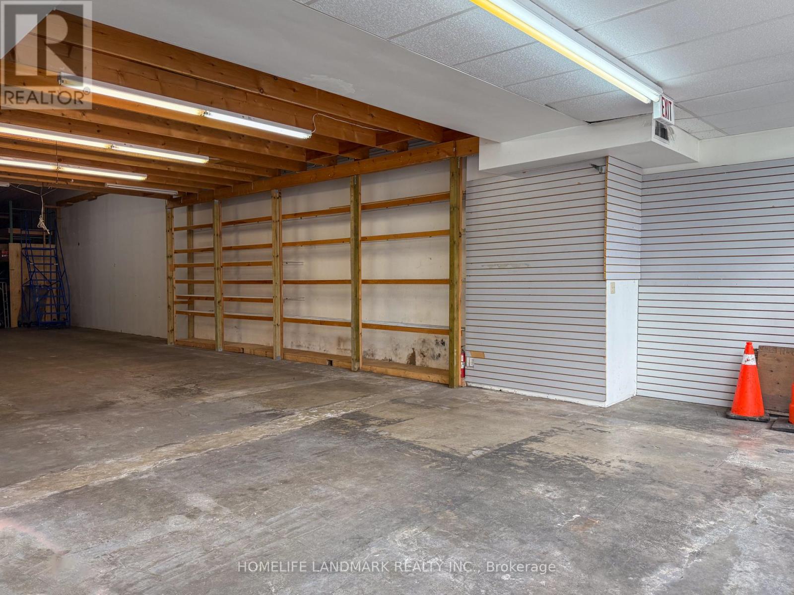 Photo 5 of 5 1605 Queen Street W, Toronto ON