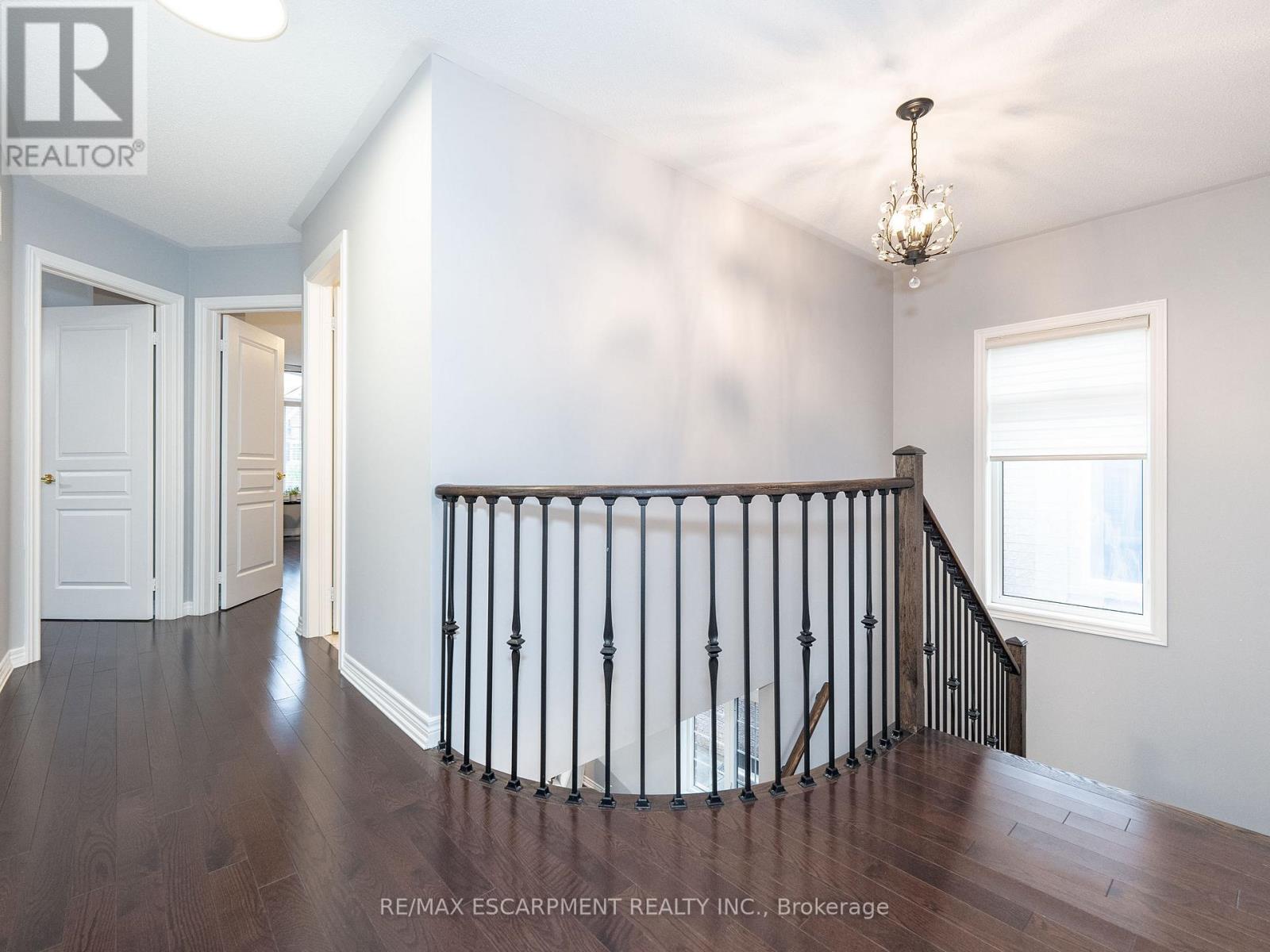 Photo 21 of 19 Mcknight Avenue, Hamilton ON