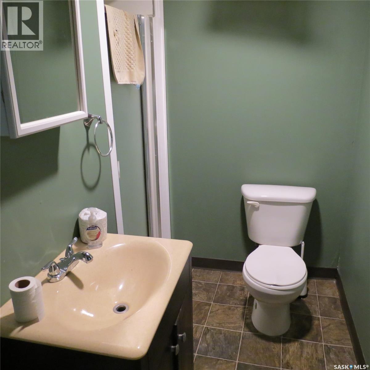 Photo 15 of 2256 Wascana Street, Regina SK