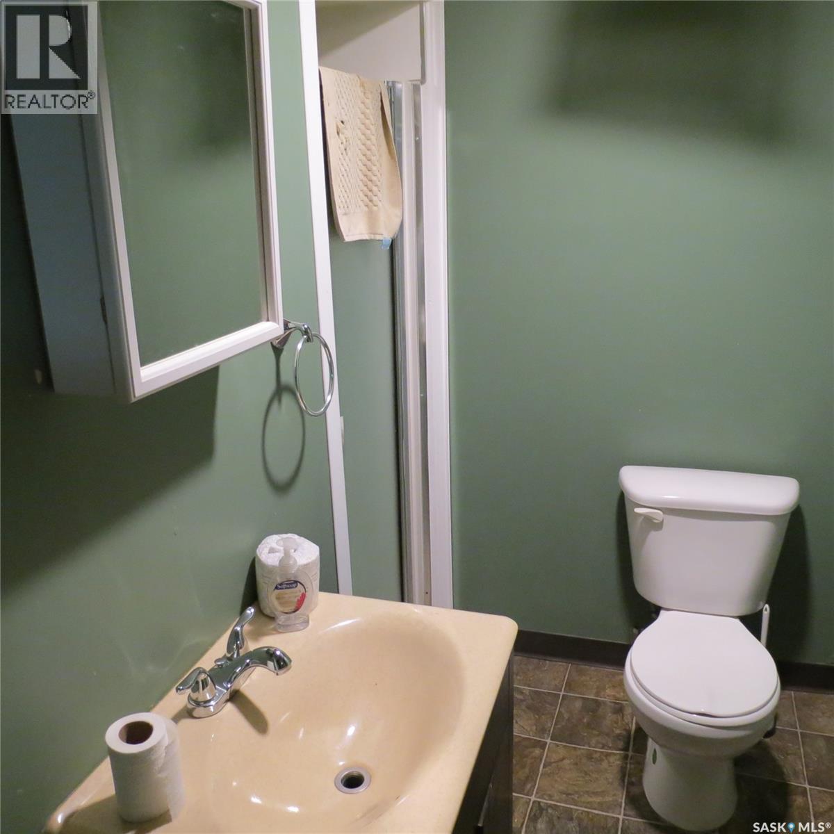 Photo 2 of 2256 Wascana Street, Regina SK