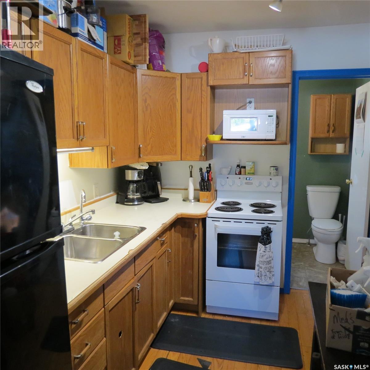 Photo 13 of 2256 Wascana Street, Regina SK