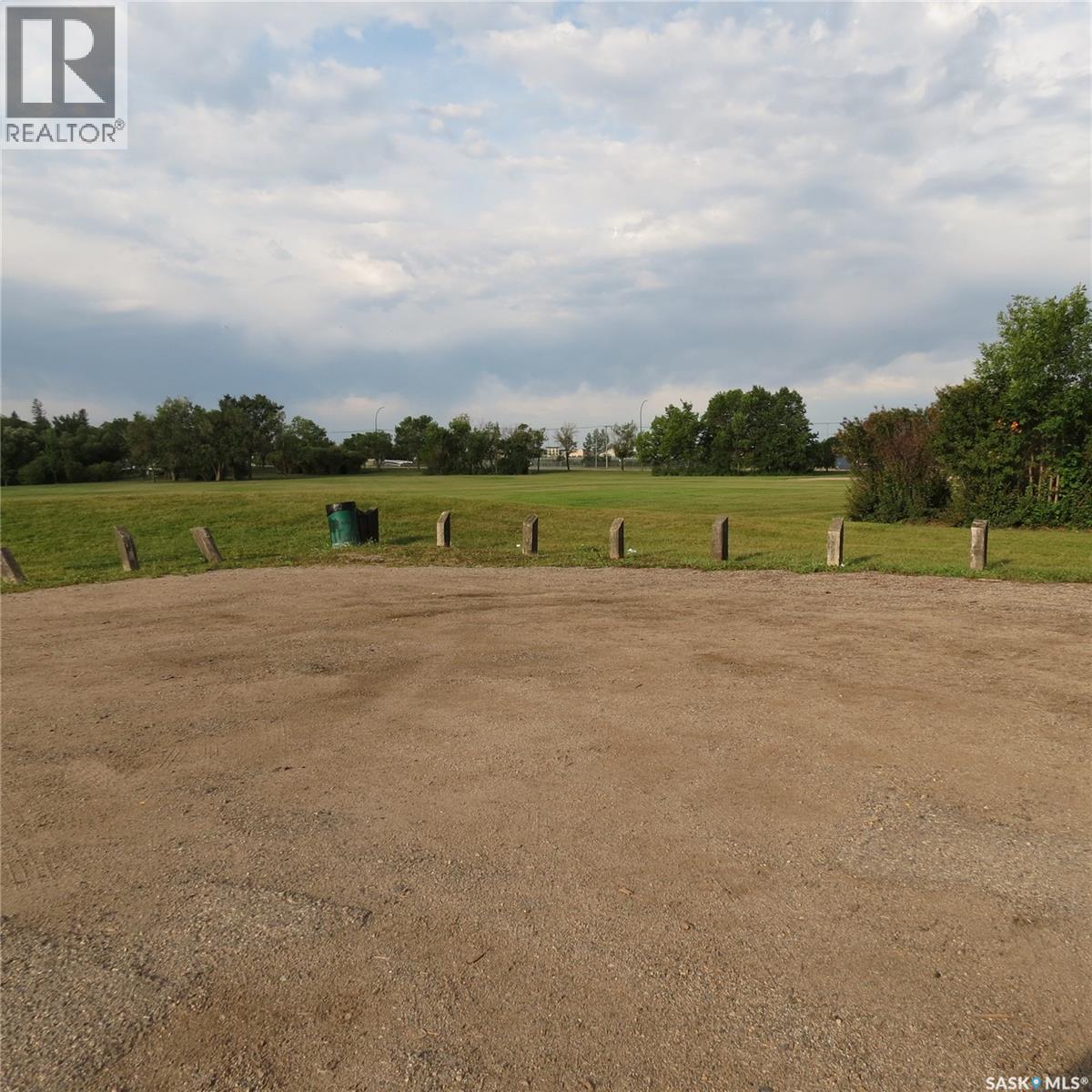 Photo 12 of 2256 Wascana Street, Regina SK