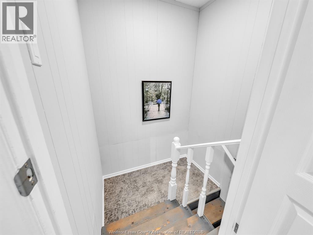 Photo 35 of 3068 Centennial Crescent, Kingsville ON