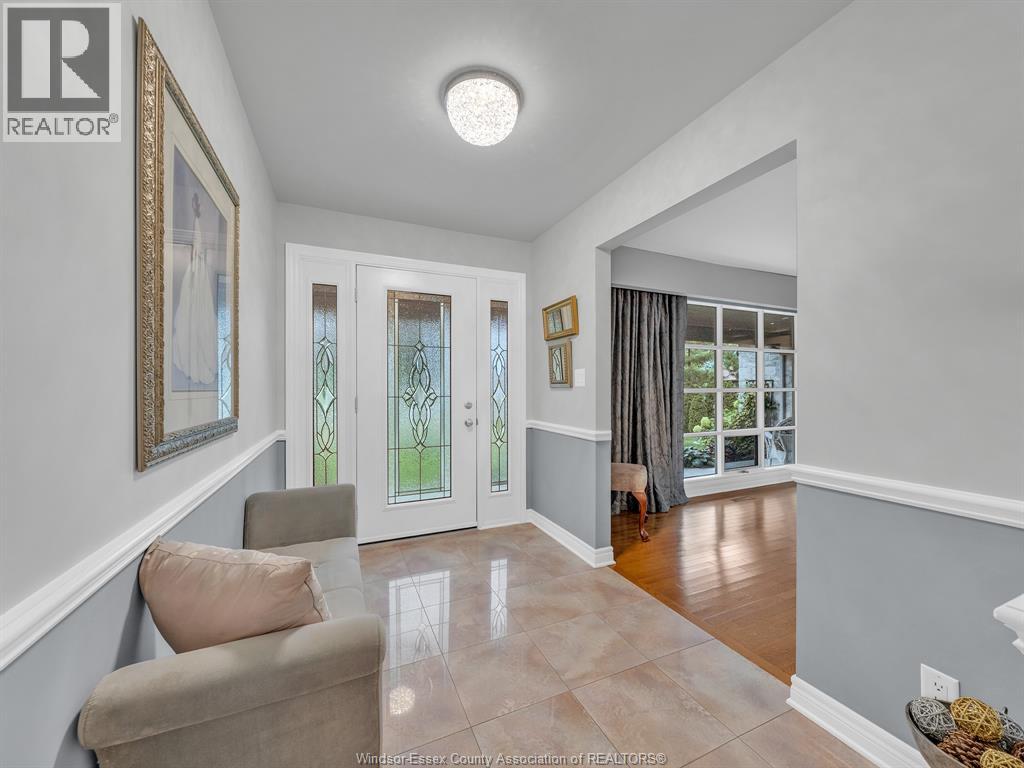 Photo 10 of 3068 Centennial Crescent, Kingsville ON