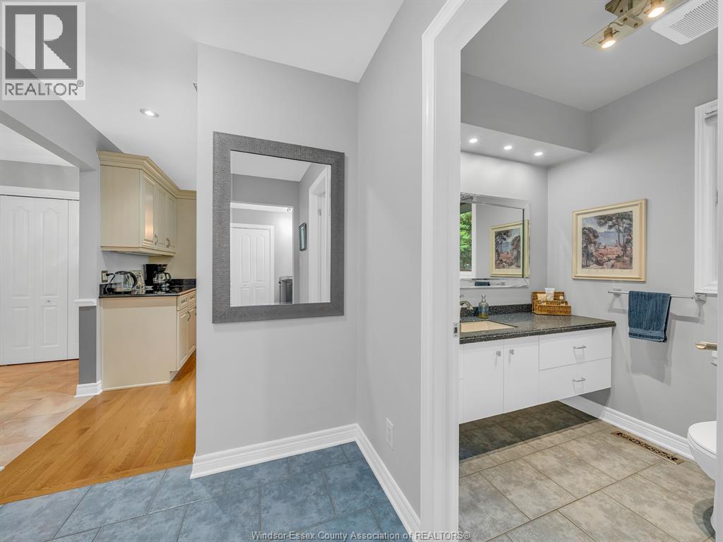Photo 33 of 3068 Centennial Crescent, Kingsville ON