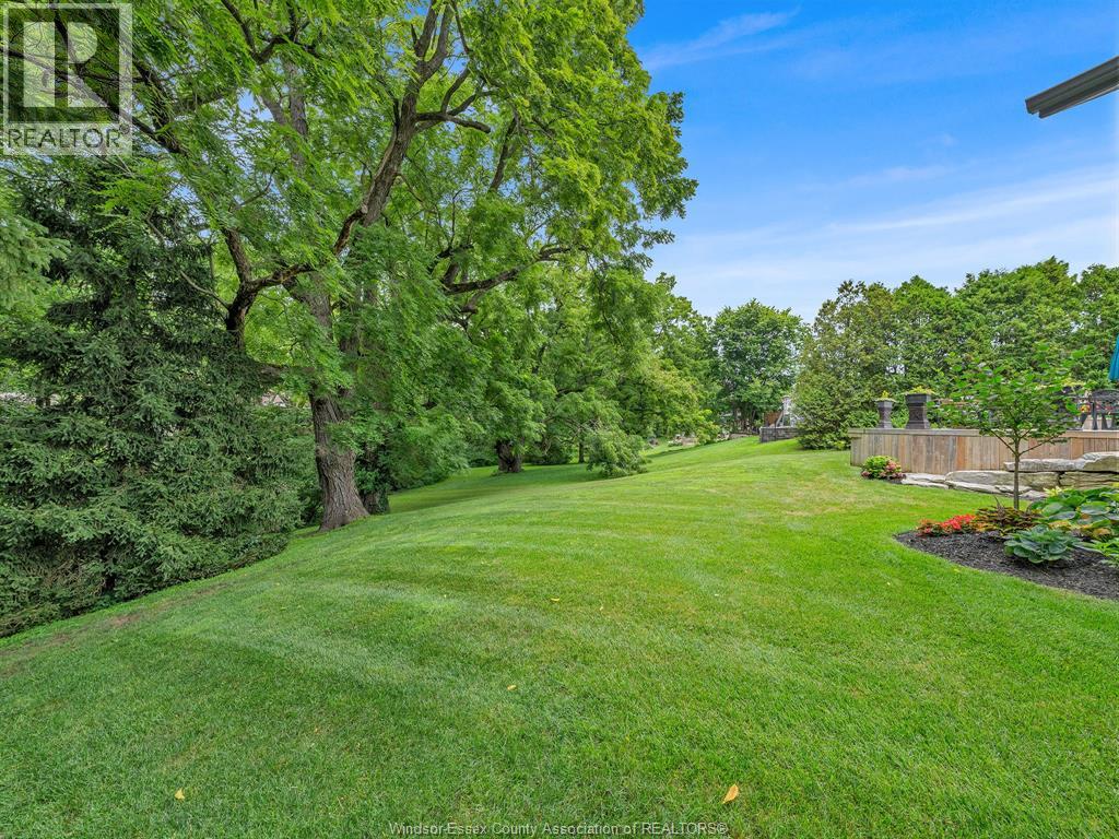 Photo 49 of 3068 Centennial Crescent, Kingsville ON