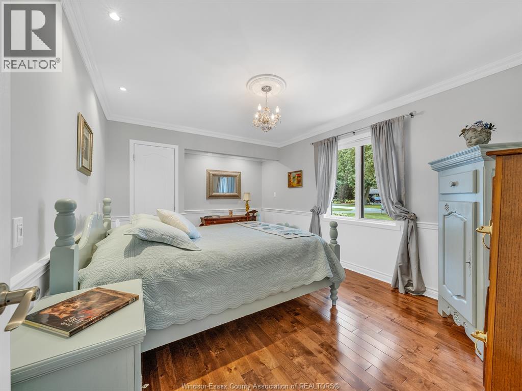 Photo 23 of 3068 Centennial Crescent, Kingsville ON