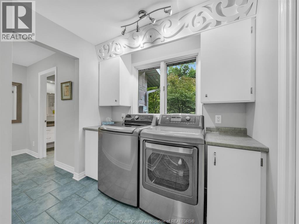Photo 32 of 3068 Centennial Crescent, Kingsville ON