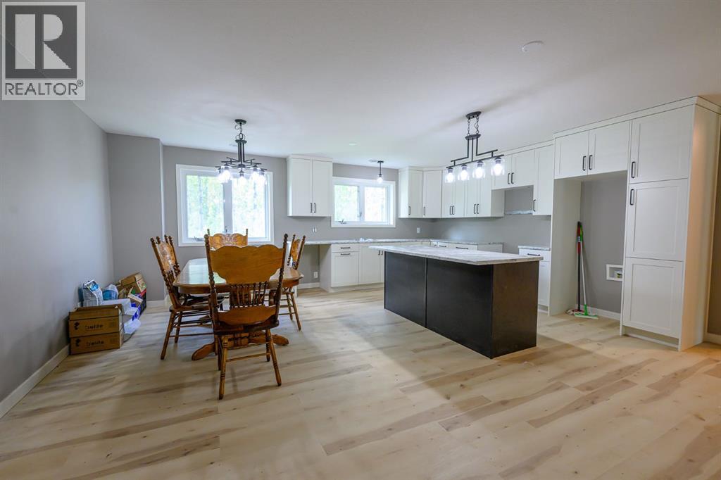 Photo 9 of 61011 704 A Township, Rural Grande Prairie No 1 County Of AB