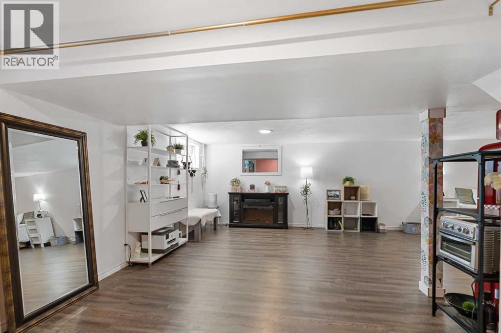 Photo 37 of 136 Ranchview Court Nw, Calgary AB