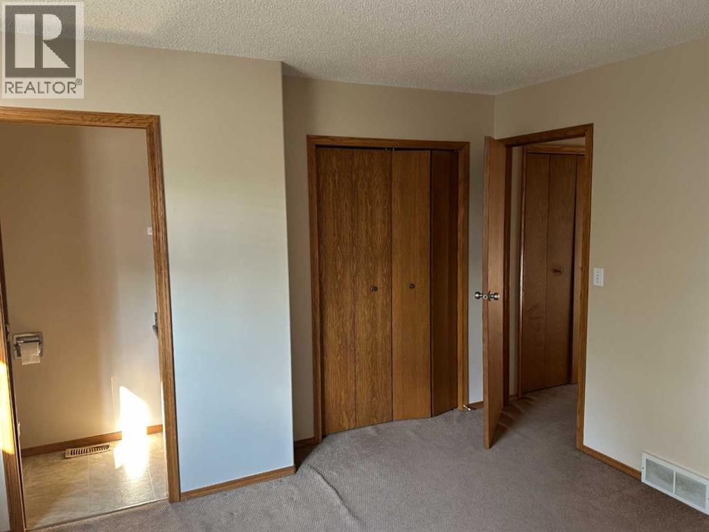 Photo 15 of 9412 82 Avenue, Grande Prairie AB