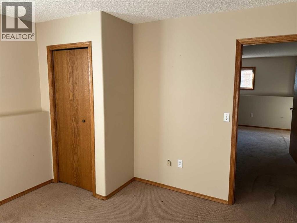 Photo 21 of 9412 82 Avenue, Grande Prairie AB