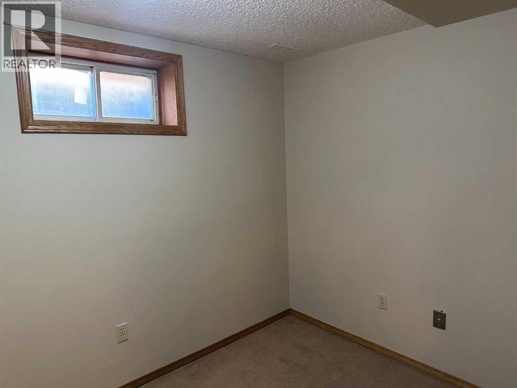 Photo 27 of 9412 82 Avenue, Grande Prairie AB