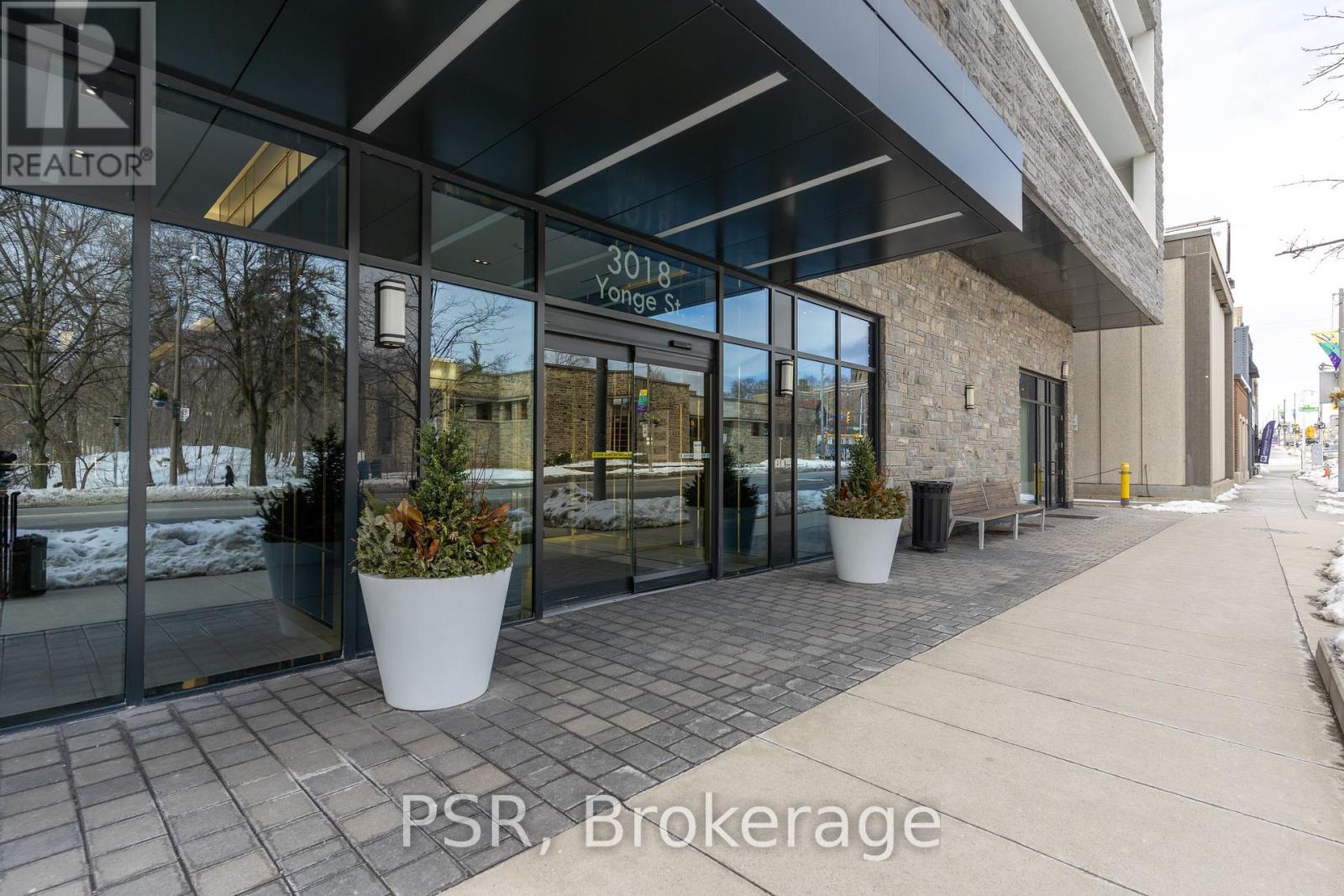 Photo 22 of 311 3018 Yonge Street, Toronto ON