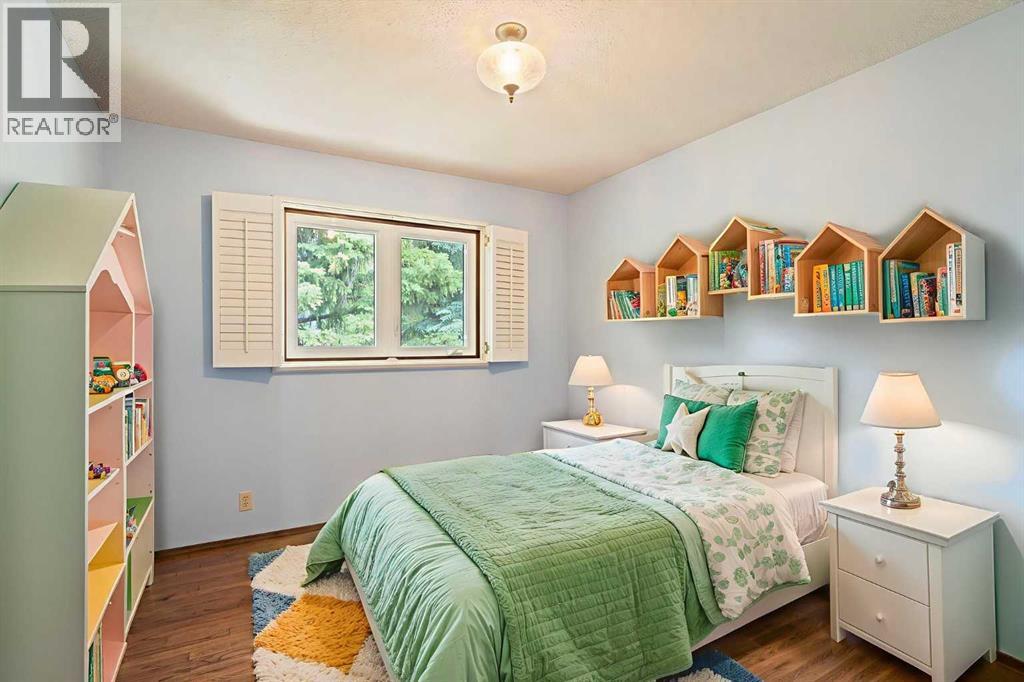 Single Family House for Sale in  Dalcastle Mews NW Dalhousie Calgary 