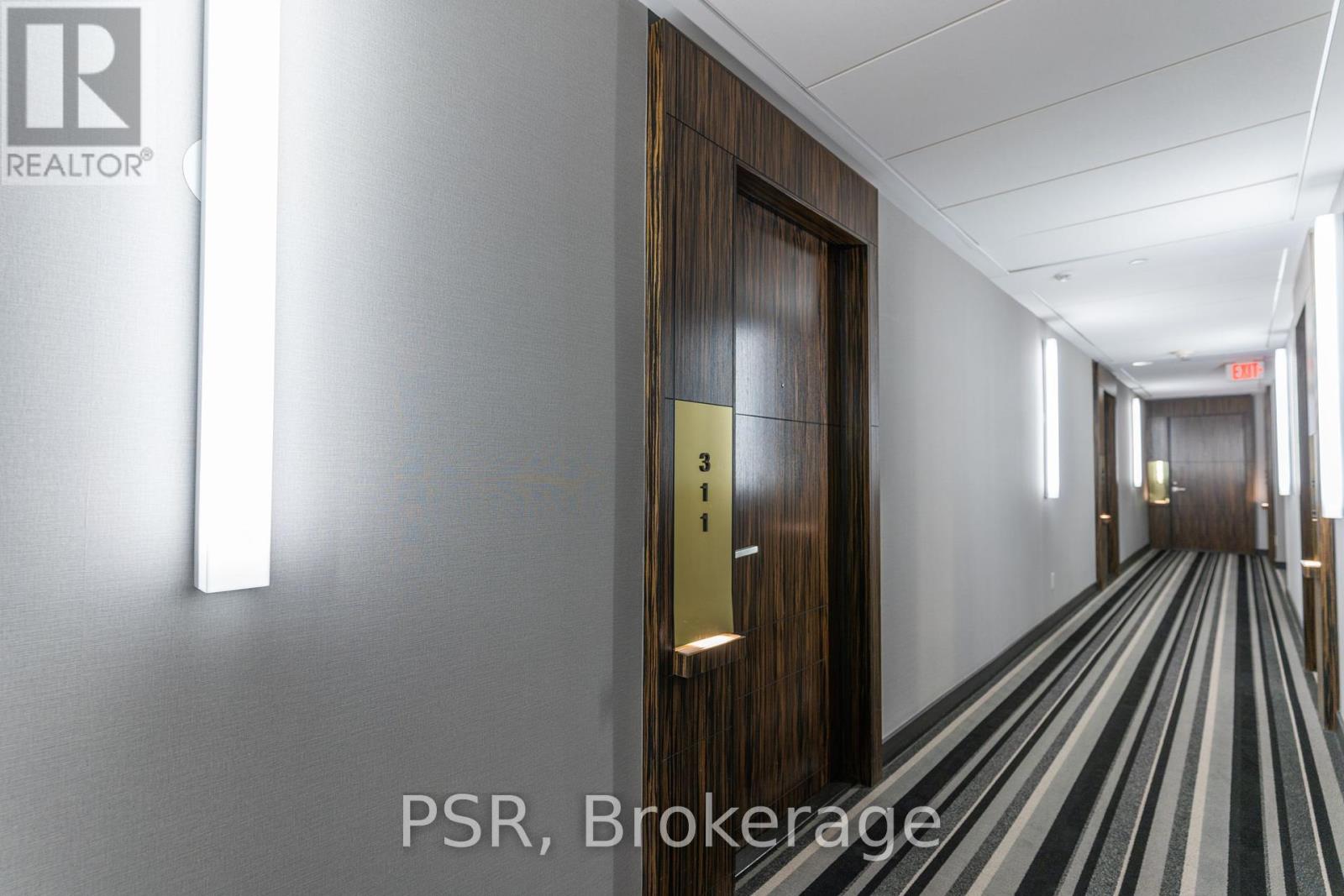 Photo 3 of 311 3018 Yonge Street, Toronto ON