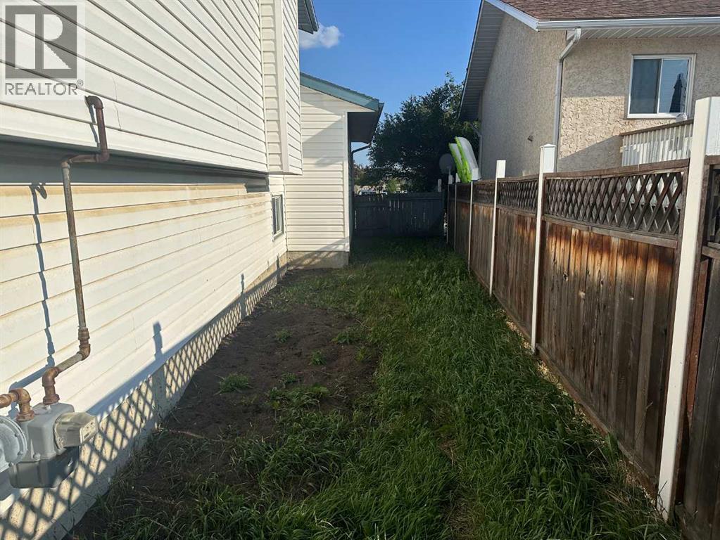 Photo 33 of 9412 82 Avenue, Grande Prairie AB