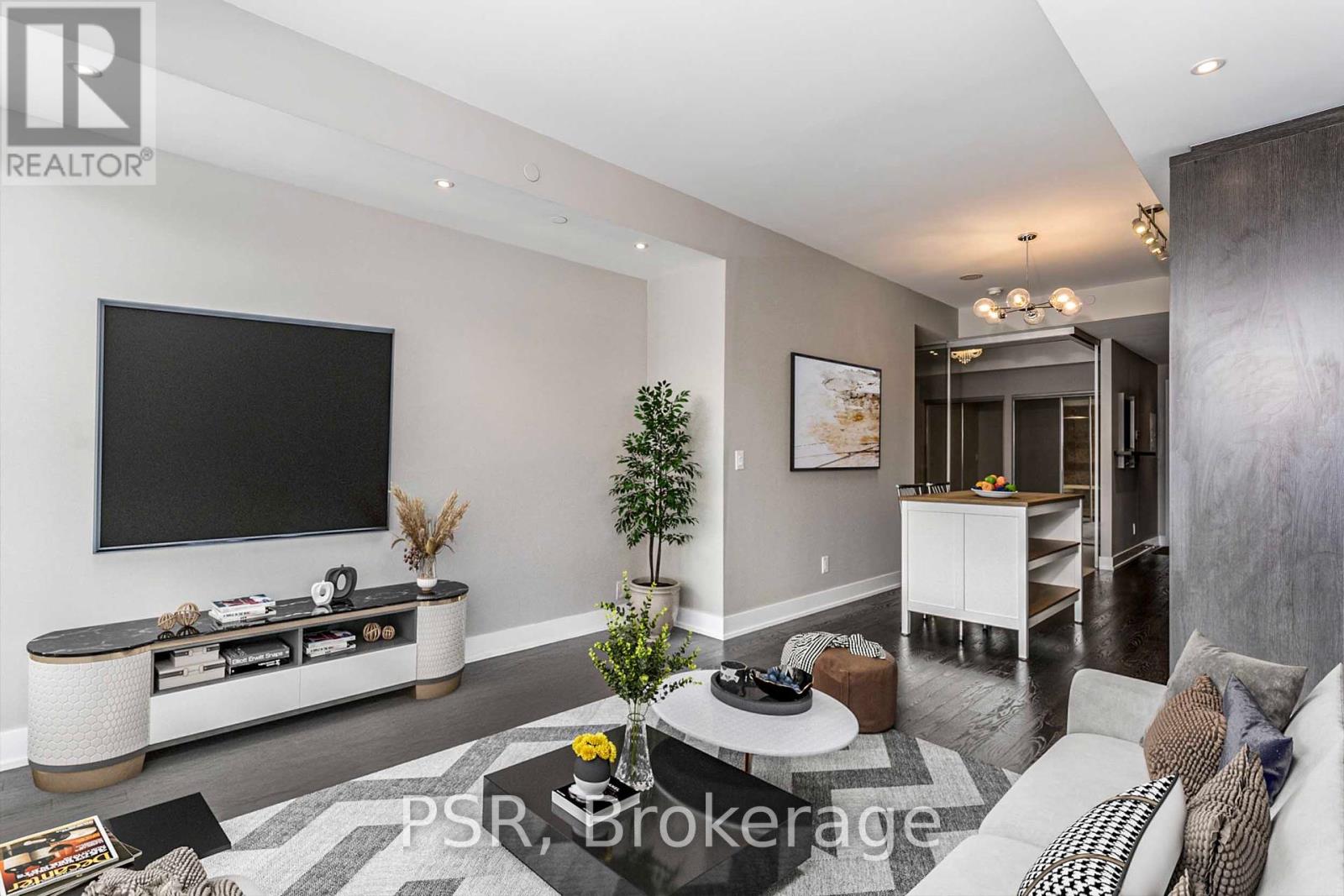 Photo 11 of 311 3018 Yonge Street, Toronto ON