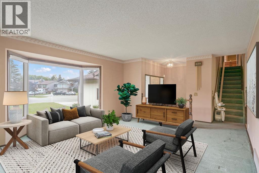 Single Family House for Sale in  Dalcastle Mews NW Dalhousie Calgary 