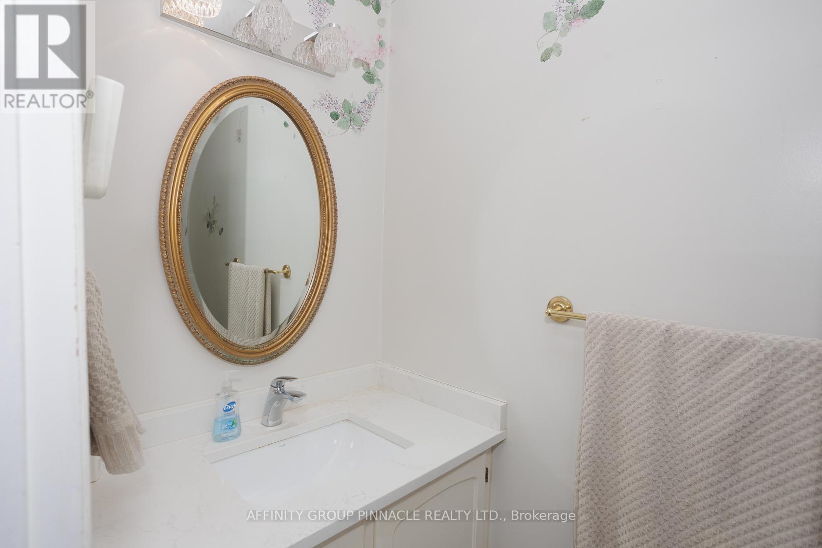 Photo 9 of 21 Mcdonagh Drive, Kawartha Lakes ON
