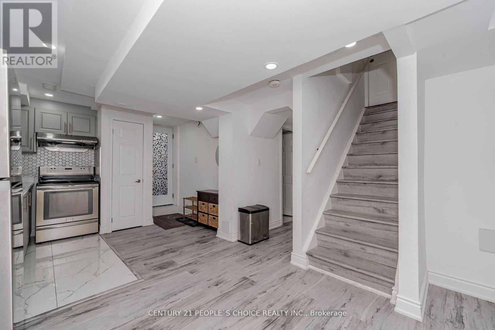 Photo 8 of Bsmt 29 Jessop Drive, Brampton ON