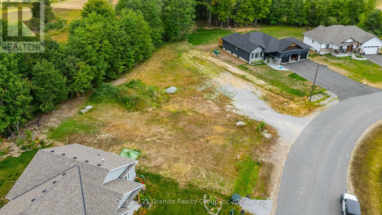Photo 7 of 50 Windover Drive, Minden Hills ON