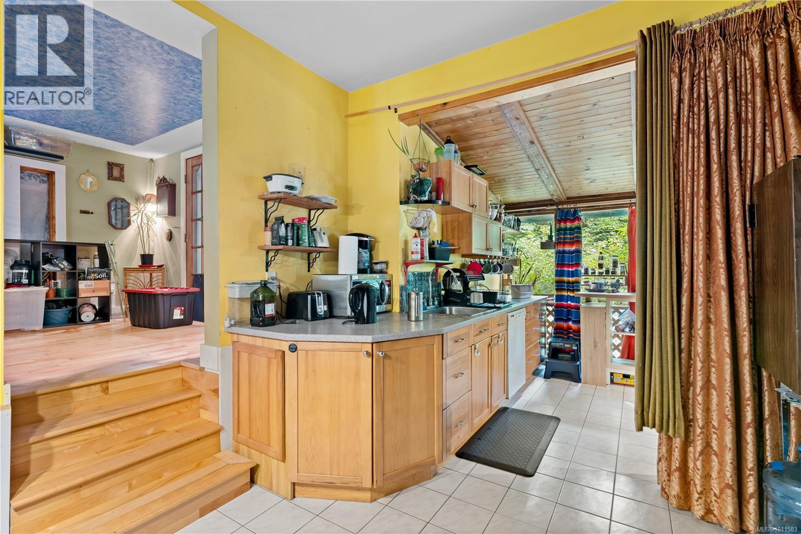 620 Gallagher Way, Gabriola Island