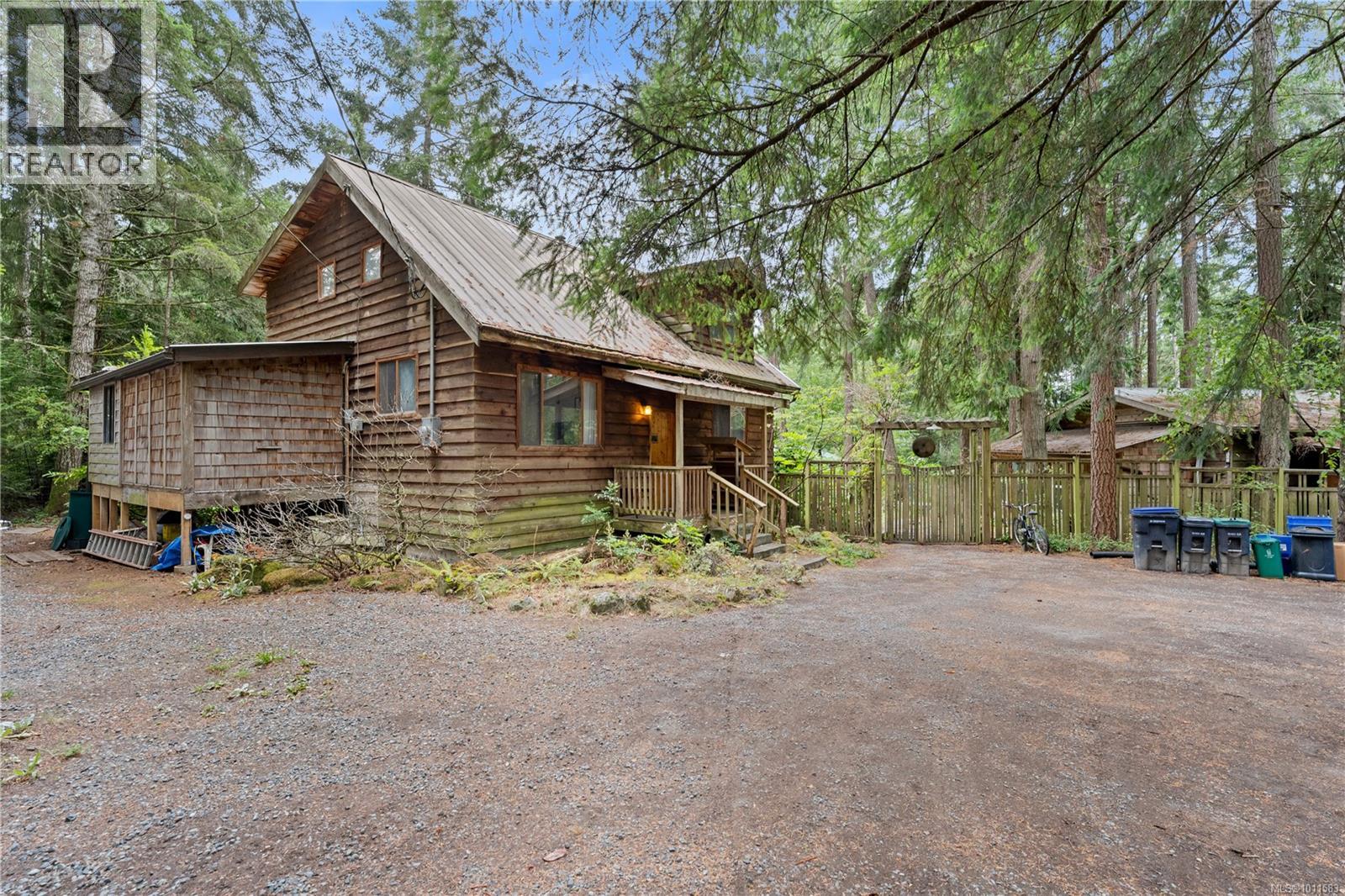 620 Gallagher Way, Gabriola Island
