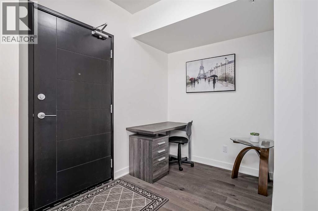 Photo 2 of 3303 930 6 Avenue Sw, Calgary AB