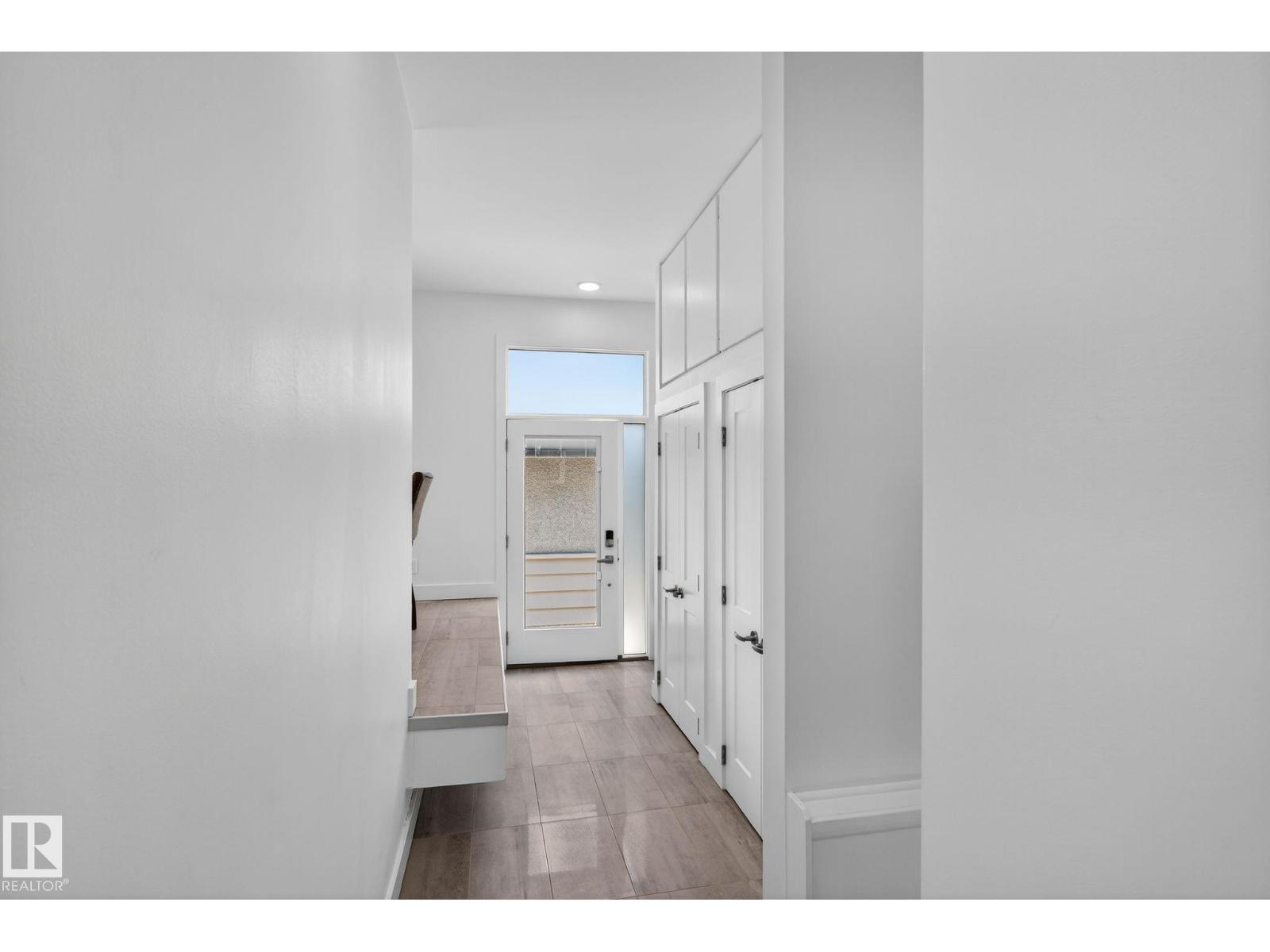 Photo 27 of 9647 86 St Nw, Edmonton AB