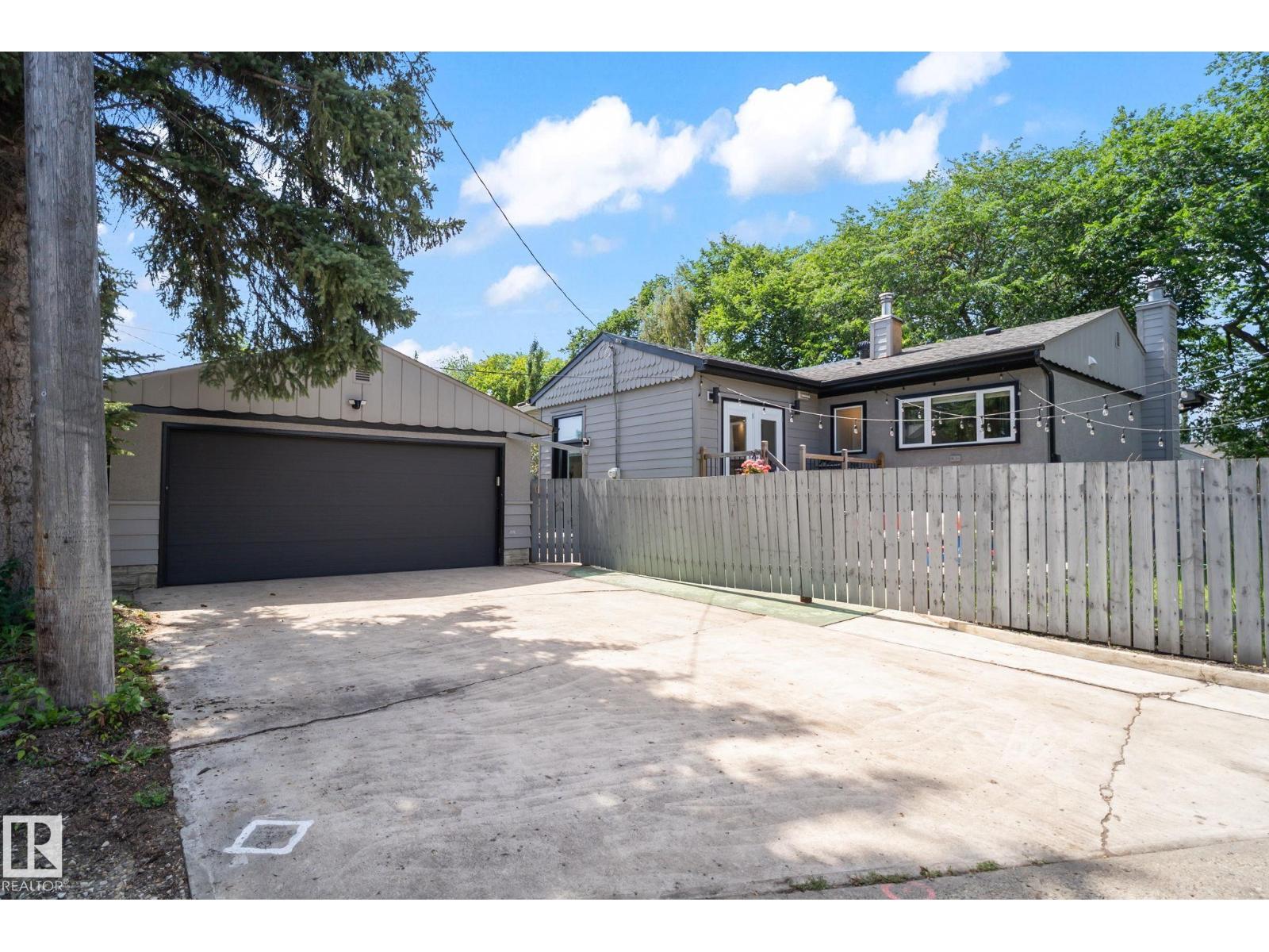 Photo 45 of 9647 86 St Nw, Edmonton AB