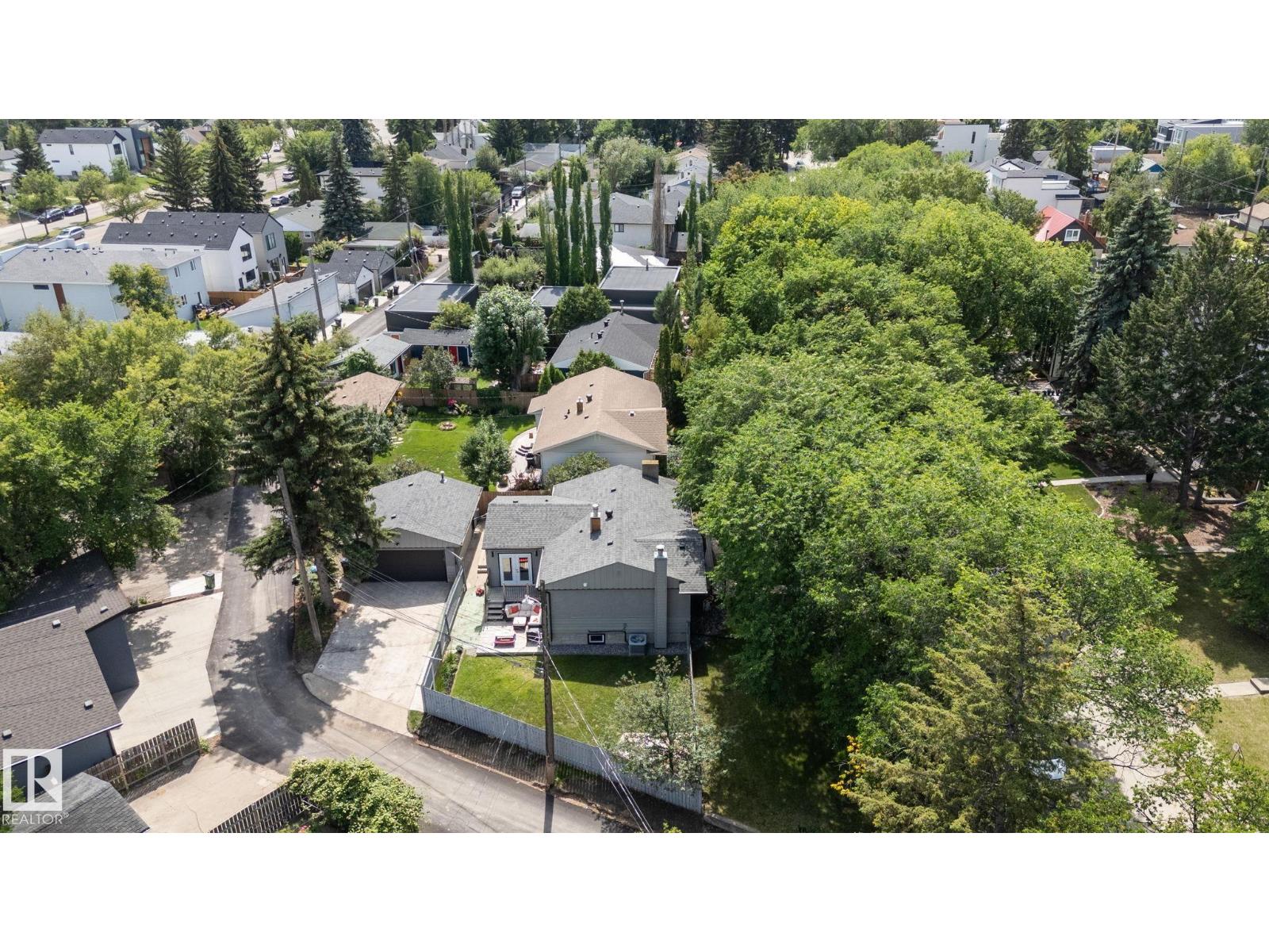 Photo 47 of 9647 86 St Nw, Edmonton AB