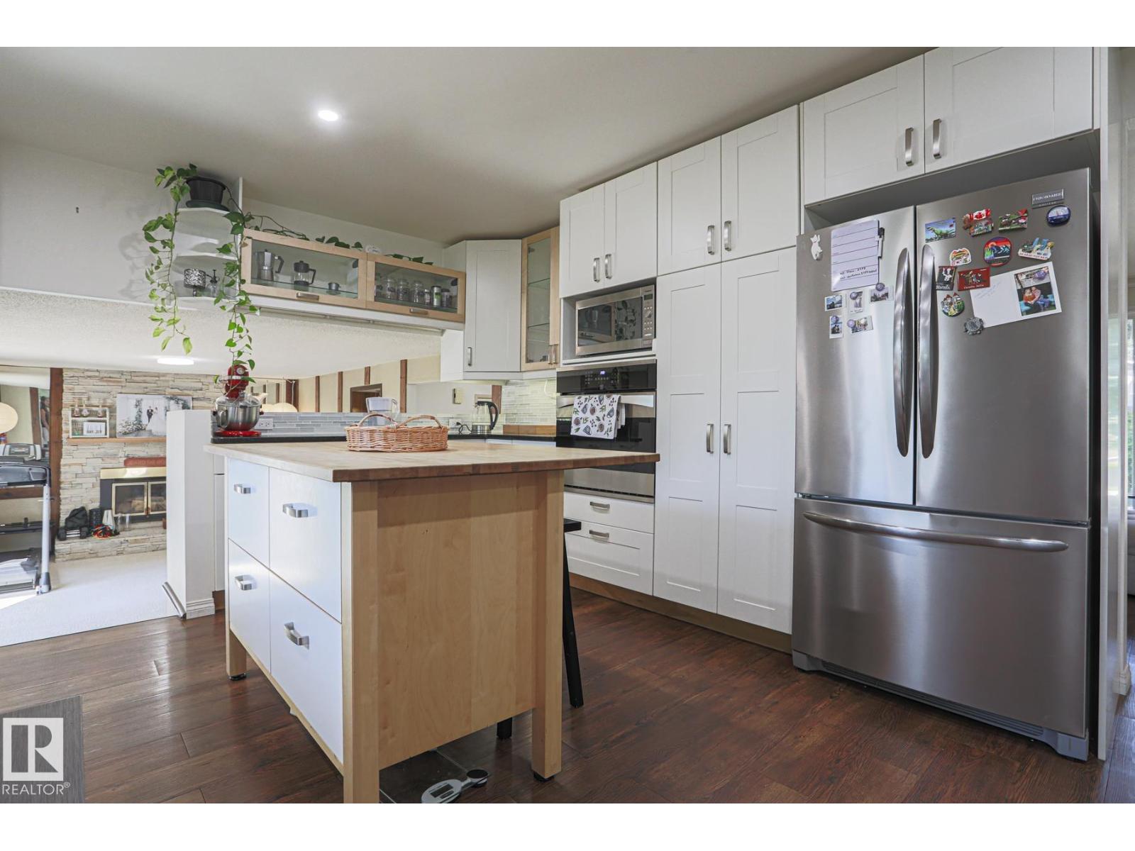 Photo 22 of 7608 181 St Nw, Edmonton AB
