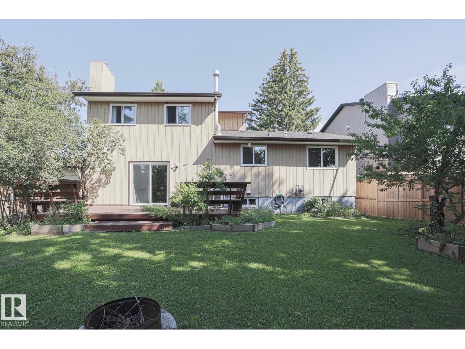 Photo 38 of 7608 181 St Nw, Edmonton AB
